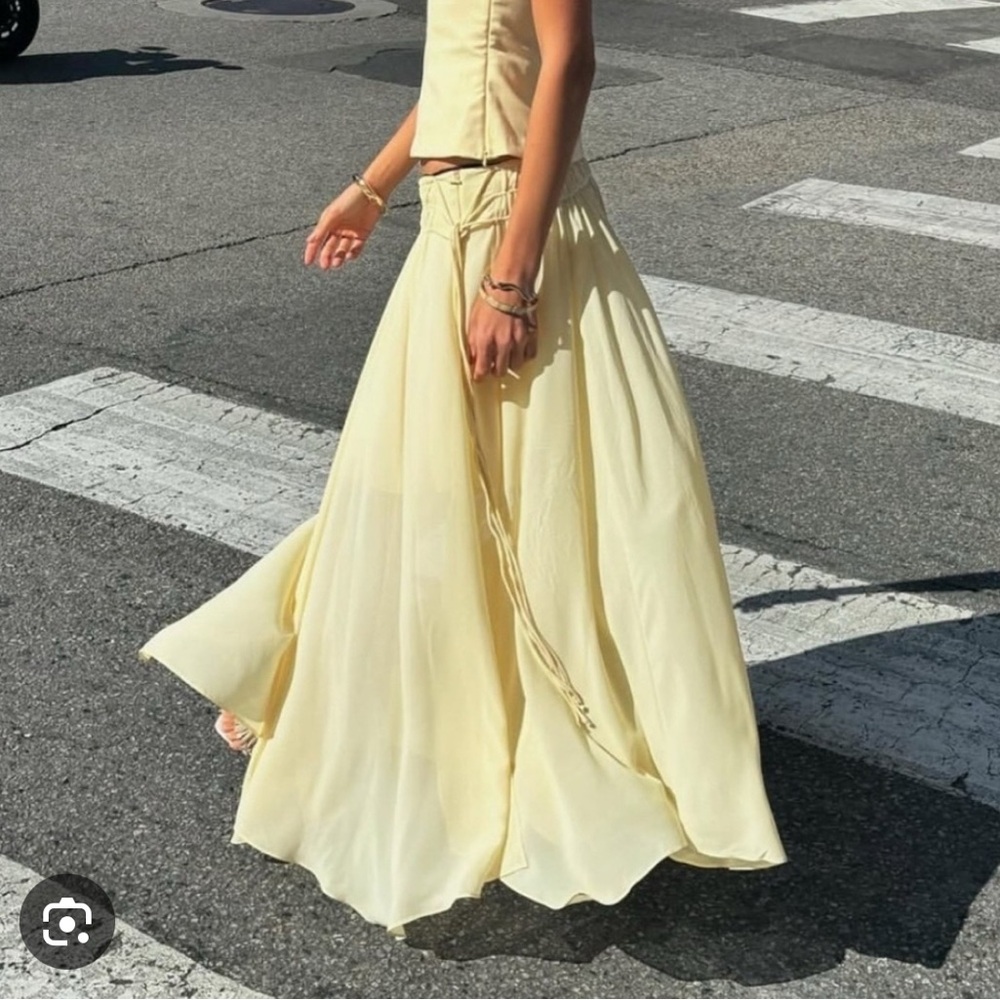 SOLD OUT H&M Light Yellow Maxi Skirt